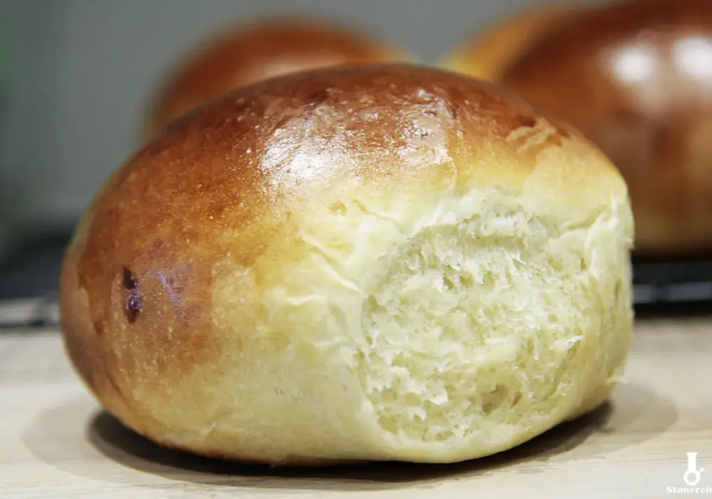 Bułka brioche w domu - przepis, błędy i najlepsze dodatki