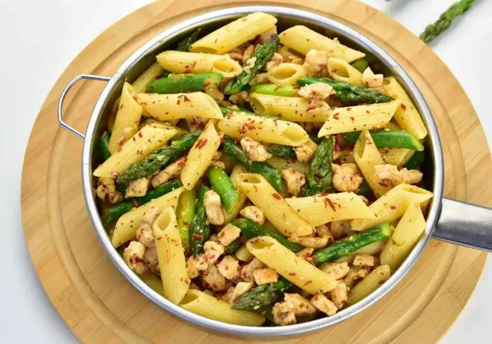 Makaron z kurczakiem i szparagami - idealny sos, al dente!