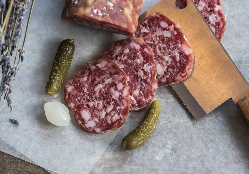 Salame Napoli - Jak wybrać, podawać i delektować się smakiem?
