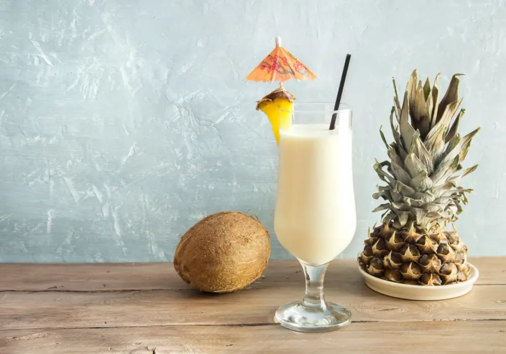 Piña Colada - Jak zrobić idealny koktajl? Przepis i błędy