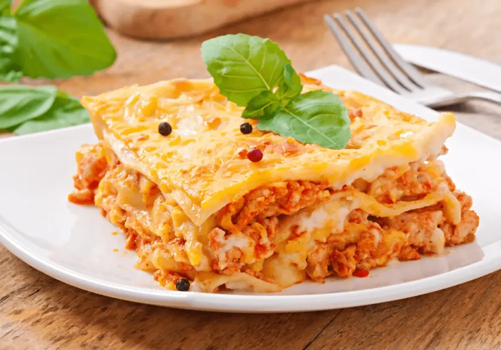 Lasagne z mięsem mielonym - przepis jak z włoskiej trattorii