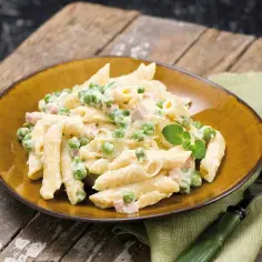 Penne w sosie śmietanowo serowym Thermomix - prosty przepis na obiad