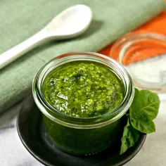 Pesto co to? Odkryj sekrety składników i zastosowań tego sosu