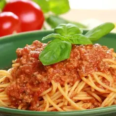 Zdrowe spaghetti drobiowe – pyszna alternatywa dla Bolognese