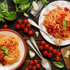 Jakie mięso na spaghetti? Odkryj najlepsze opcje i przepisy