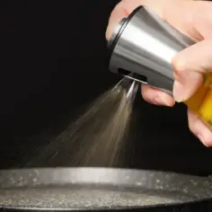 Oliwa w sprayu gdzie kupić - najlepsze miejsca i smaki do wyboru