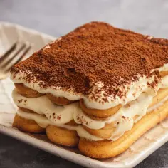 Jak skutecznie zagęścić krem do tiramisu, aby był idealny