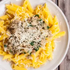 Jak gotować makaron penne, aby osiągnąć idealną konsystencję?