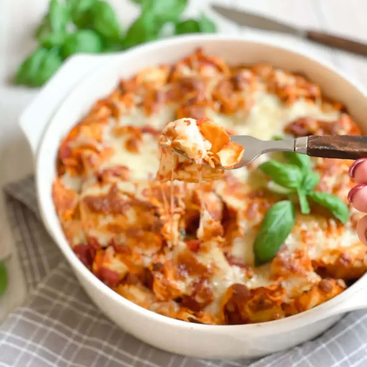 Zdjęcie Tortellini z serem z czym podawać – najlepsze pomysły na dodatki
