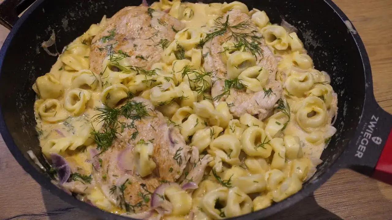 Zdjęcie Prosty sposób na tortellini z Biedronki - jak szybko przygotować?