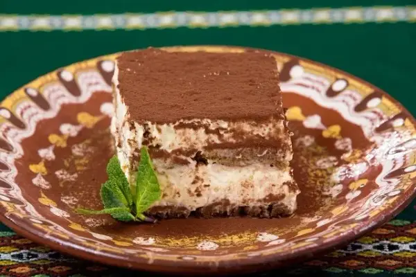 Jak się robi ciasto tiramisu - prosty przepis na pyszny deser