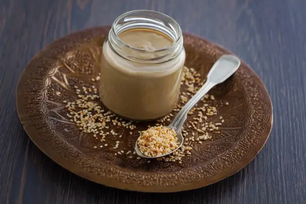 Tahini w kuchni - wybierz, zrób, użyj. Sekret smaku!