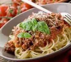 Spaghetti z pulpetami Magdy Gessler – prosty przepis na pyszne danie